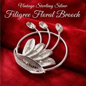 ✨ Vintage Sterling Silver Filigree Floral Brooch Jewelry with Original Gift Box